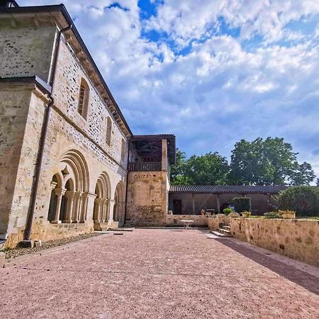 Abbaye Saint Gilbert Acomodação com café da manhã Exterior foto