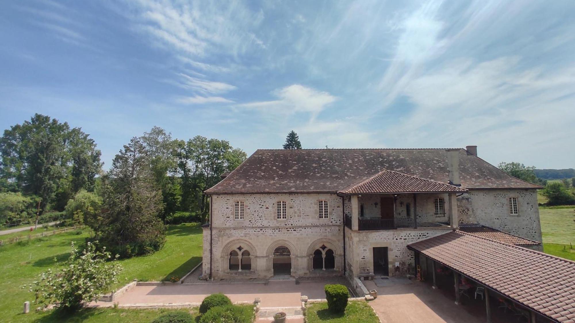 Abbaye Saint Gilbert Acomodação com café da manhã Exterior foto
